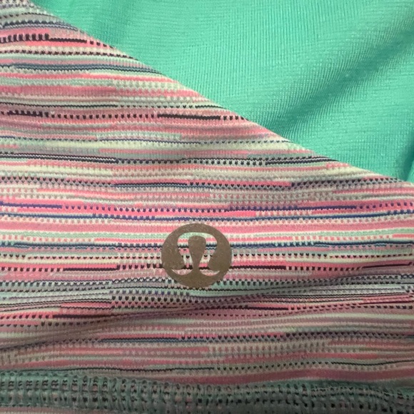 Lululemon Energy Bra Cyber Stripe Flash Light Menthol / Mink Berry Size 8 A034 - Picture 7 of 7